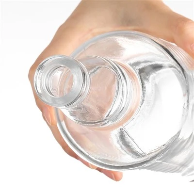Melonformet glasflaske
